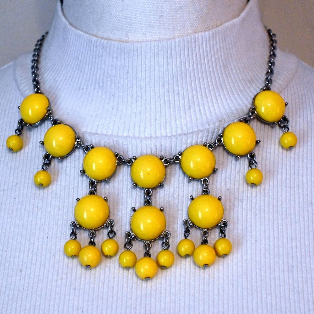 Vibrant Yellow Cabochons Bauble Burst Bib Necklace